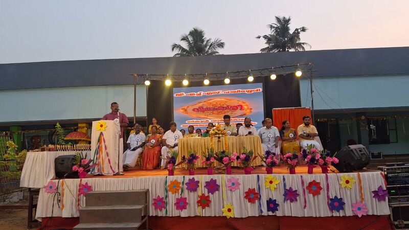 പ്രമാണം:25121 Annual day7.jpeg