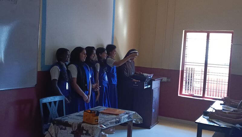 പ്രമാണം:29040-LK Hitech Classroom Maintanence-1.jpg