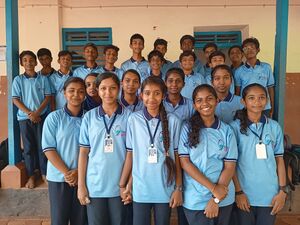 32025 LK2022--25group.jpg