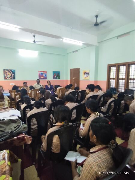 പ്രമാണം:34006 ullasakaumaram meeting1.jpg