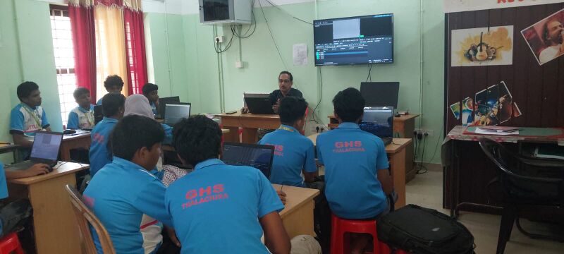 പ്രമാണം:39259-LK camp1.jpg