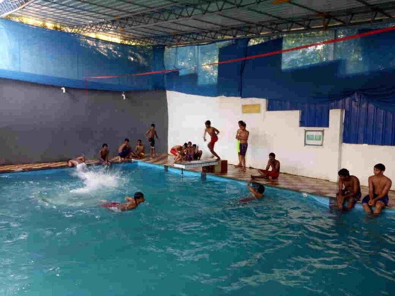 പ്രമാണം:47089 Swiming.jpeg