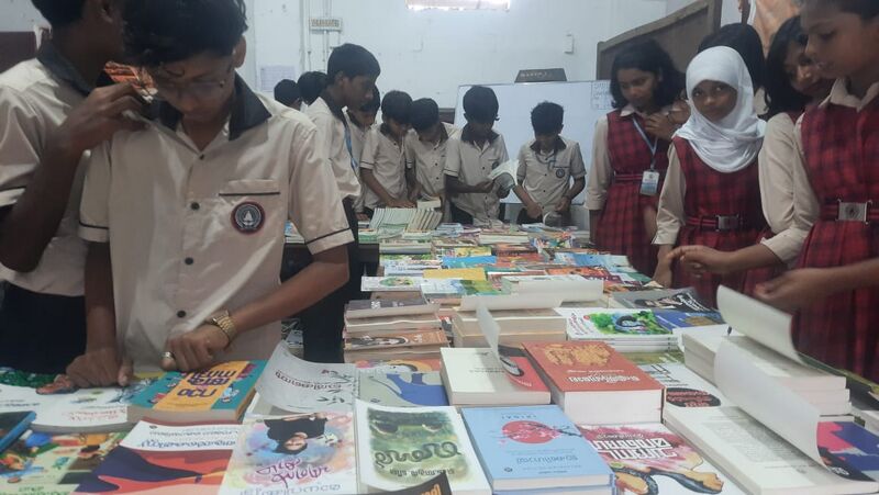 പ്രമാണം:Book fair jpeg 2.jpg