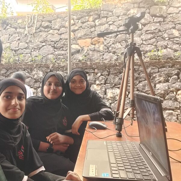 പ്രമാണം:14022 kalolsavam.jpg