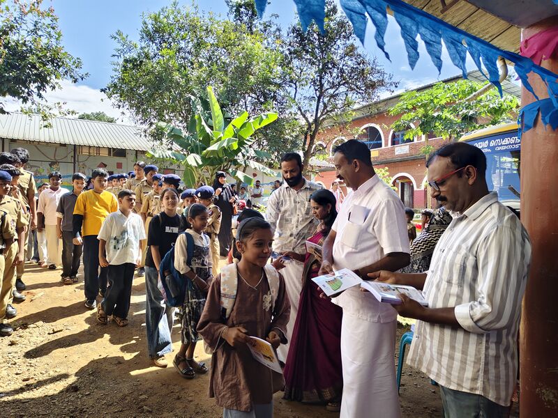 പ്രമാണം:15019 pravesanilsavam 5 2026.jpg