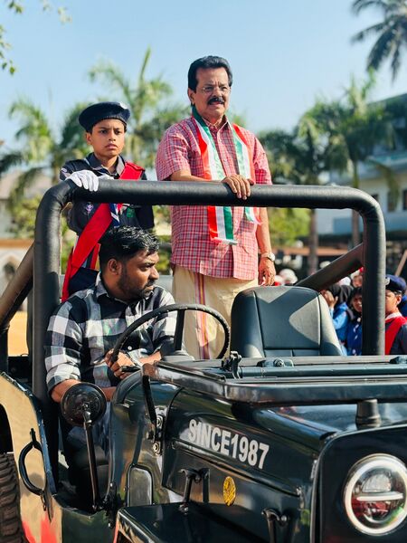 പ്രമാണം:18103 R3.jpg