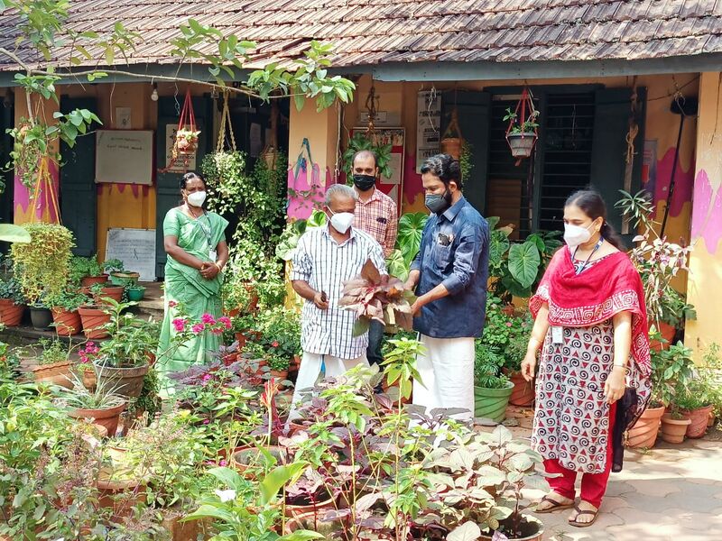 പ്രമാണം:38325 vilaveduppu.jpeg