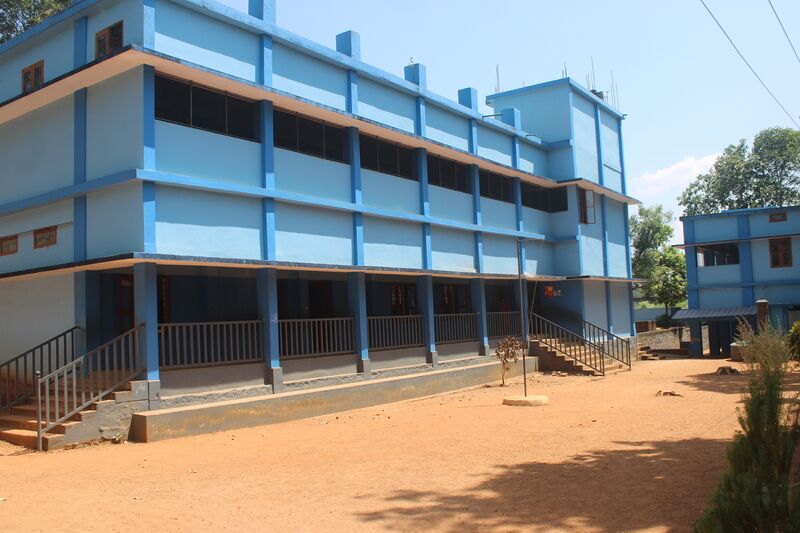 പ്രമാണം:40457 school1.JPG