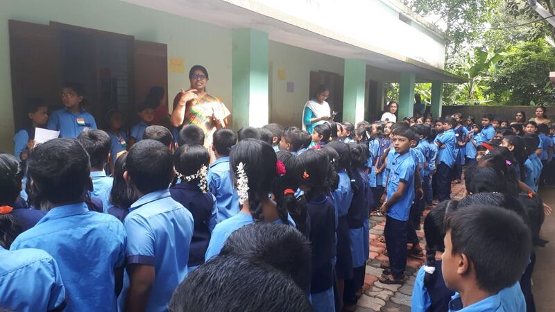 പ്രമാണം:42021 5551234.jpg