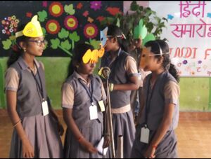 44243 hindifest1.jpg