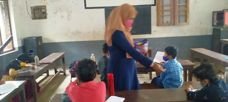 പ്രമാണം:B 35325 12.jpg