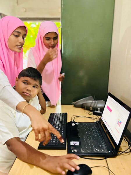 പ്രമാണം:19009-LK WITH CWSN 7.jpg