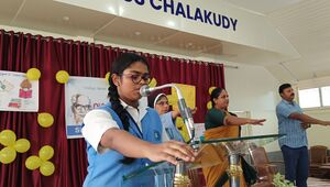 23008-Reading day1.jpg