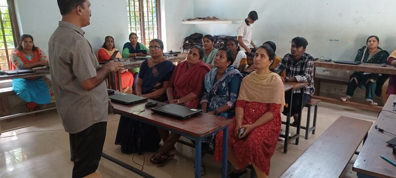 പ്രമാണം:36039 parent 27.jpg