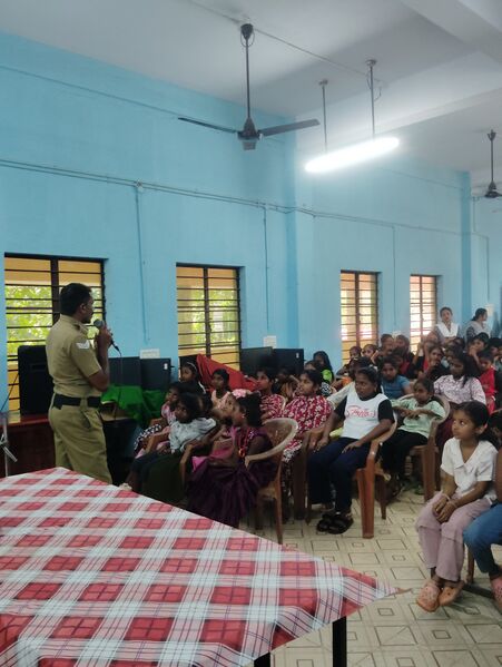 പ്രമാണം:36064-LAHARI VIRUDHA CLASS.jpg