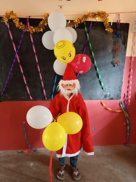 പ്രമാണം:37342 xmas.jpg