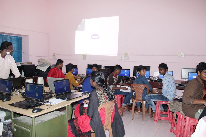 പ്രമാണം:41030 lkb23.jpg