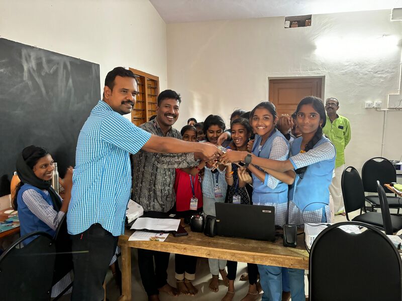 പ്രമാണം:42027 Lk8.jpg