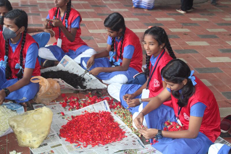 പ്രമാണം:Onam 35052 22 (2).JPG