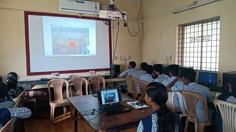 പ്രമാണം:11007 LK22 3.jpeg