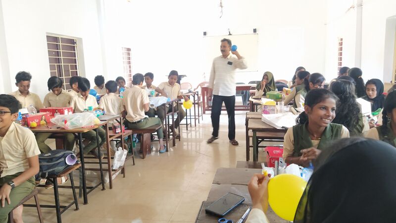 പ്രമാണം:16041-2023-Albhuthashatram 3.jpg