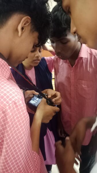 പ്രമാണം:18139 ca dlr.jpg