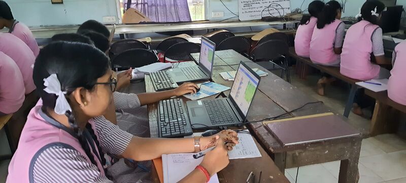 പ്രമാണം:23079 TSR CAMPONAM4.jpg