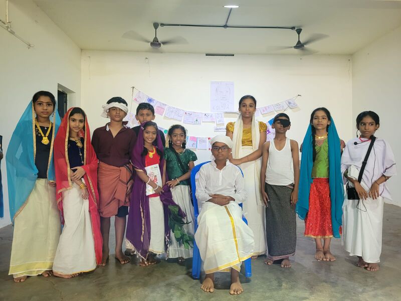 പ്രമാണം:24028 basheer anusmaranam.jpg