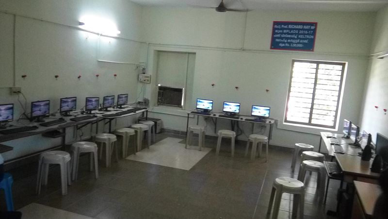 പ്രമാണം:44050 258.jpg