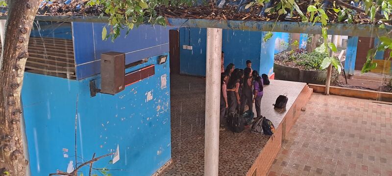 പ്രമാണം:44055 camera practice25.jpg