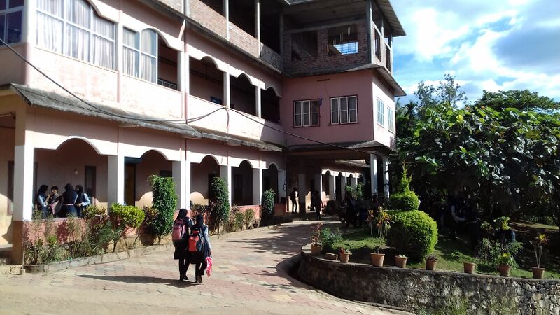 പ്രമാണം:Cresecnt H.S.jpg