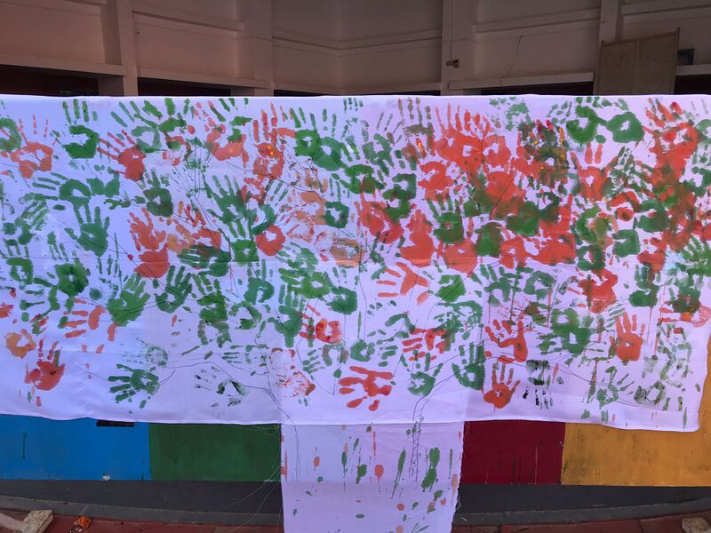 പ്രമാണം:Palm print of ID 2.jpg