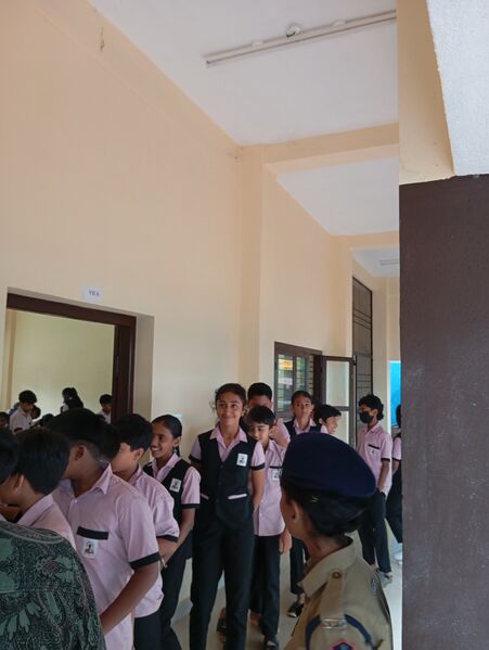 പ്രമാണം:12027 election 14 1.jpg