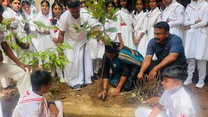 19026-paristhithi dinam1.jpeg