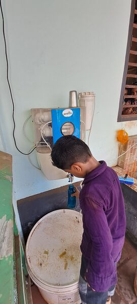 പ്രമാണം:19801-water purify.jpg