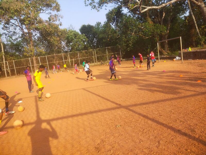 പ്രമാണം:31056 futball3.jpeg