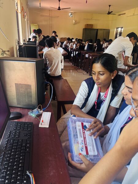 പ്രമാണം:34044-GHSM-ROBOTIC CLASS FOR 10THSTD 2026-11.jpeg