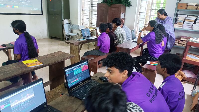 പ്രമാണം:36057 Lk camp2.jpg