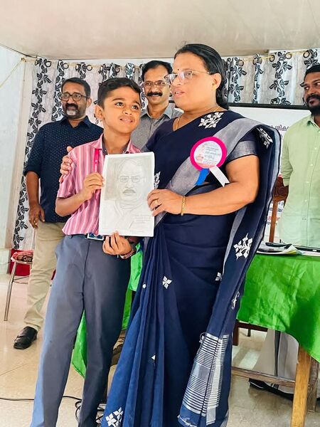 പ്രമാണം:38068 M D Anusmaranam.jpg