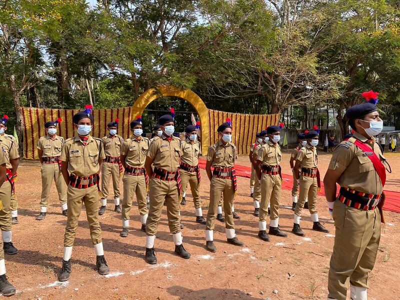 പ്രമാണം:42034 award4.jpeg