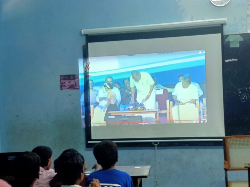 പ്രമാണം:43240 praves2025 2.jpg