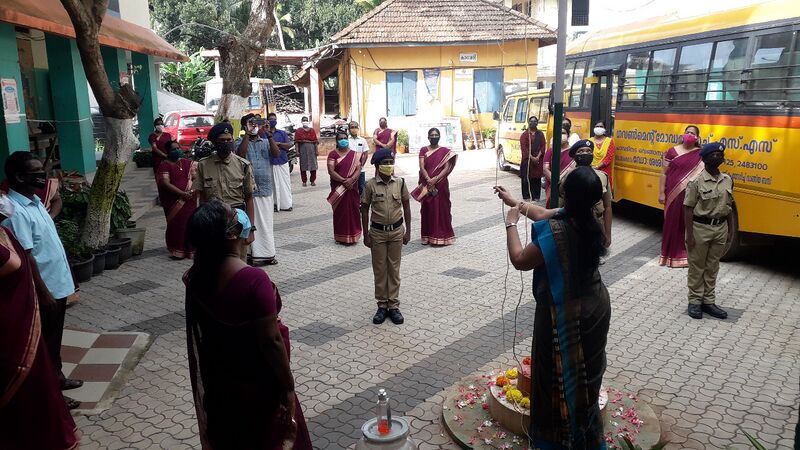 പ്രമാണം:44050 20 i5.jpeg