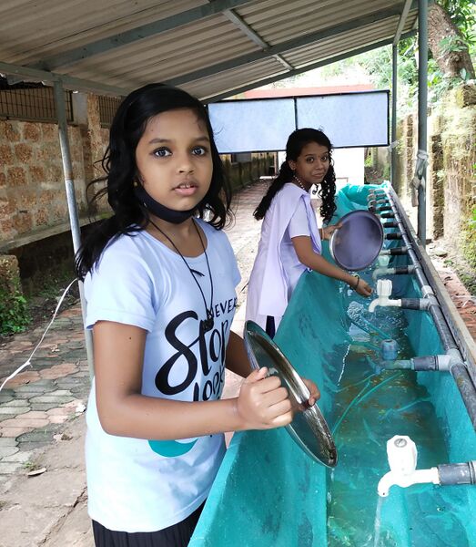 പ്രമാണം:BS21 KKD 16570 4.resized.jpg