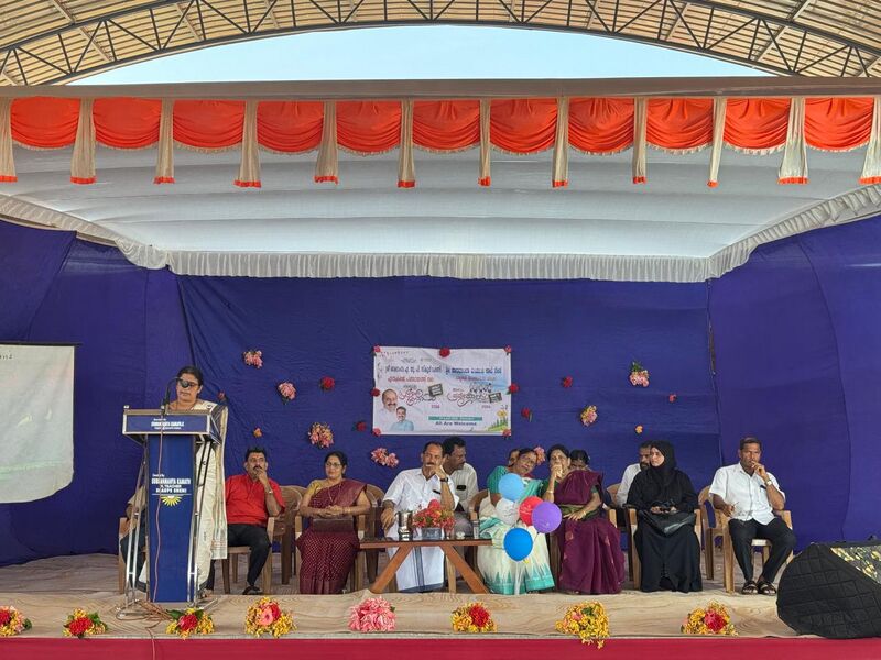 പ്രമാണം:Praveshotsava 11037.jpg