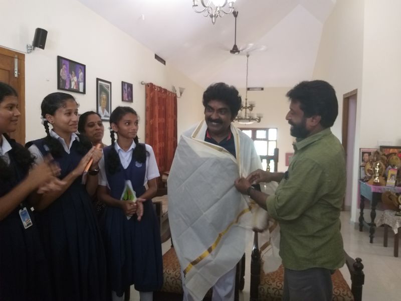 പ്രമാണം:17011 s12.jpg