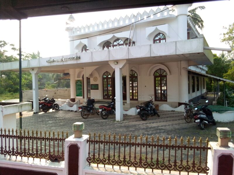 പ്രമാണം:45011 juma musjid.jpg