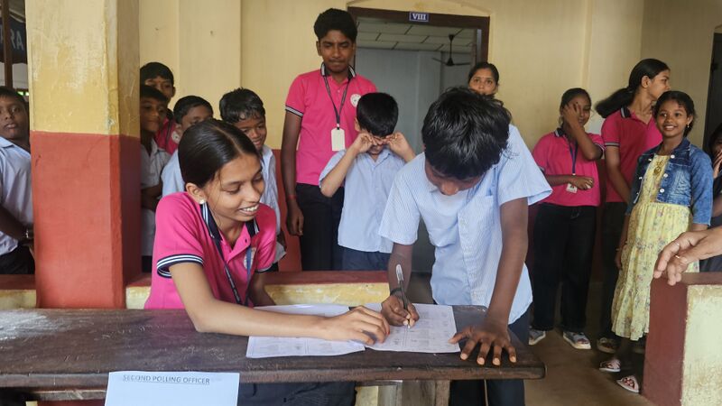 പ്രമാണം:45027 election3.jpg