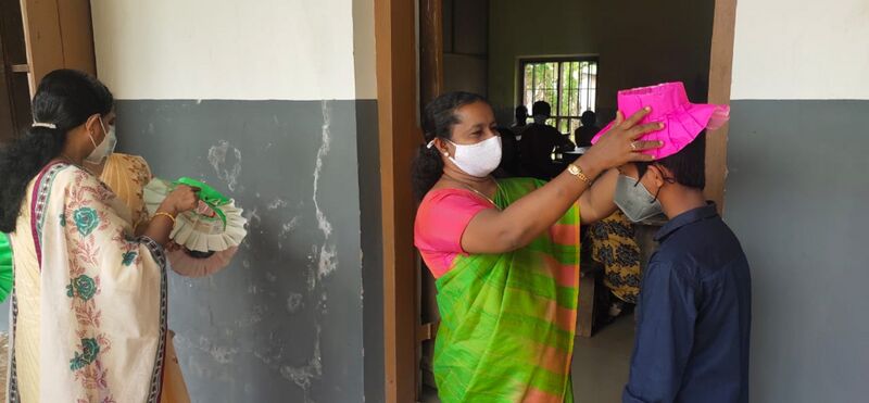 പ്രമാണം:BS21 ALP 46068 1.jpg