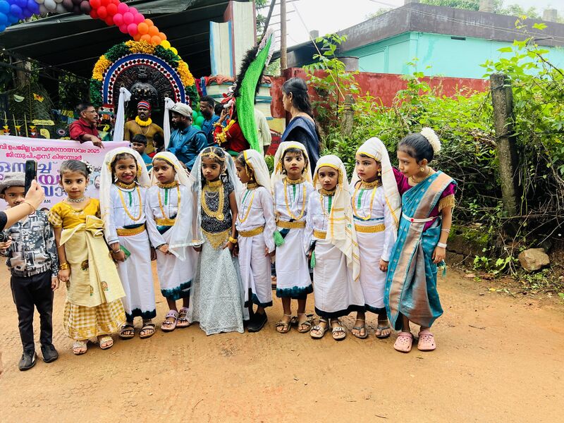 പ്രമാണം:IMG 4080.jpg