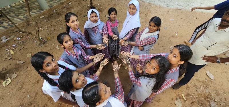 പ്രമാണം:Mehandi fest 25.jpeg